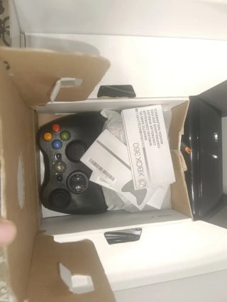 Xbox 360 Kinect con caja y juegos
