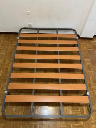 Somier 135x190 cm con 4 patas