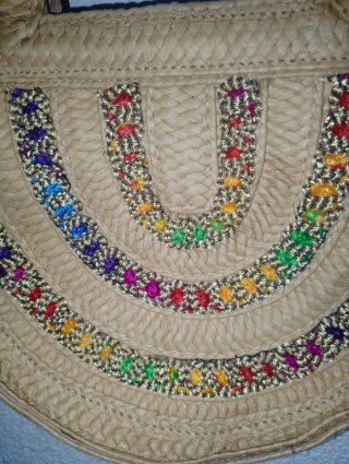 Bolso  paja artesanal multicolor, no araña la ropa