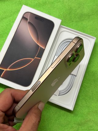 iPhone 16 Pro 128Gb Gold titanio  92% Batería