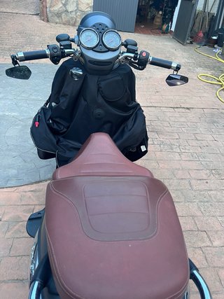 Piaggio Beverly 500 Scooter Maxi
