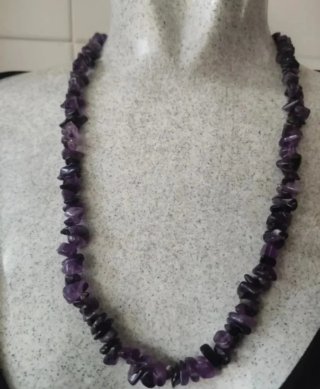 Collar y pulsera piedras naturales