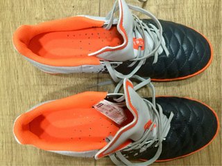 Botas de fútbol talla 40