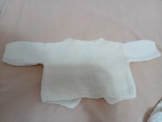 Chaquetas de bebé tejidas a mano para bebes