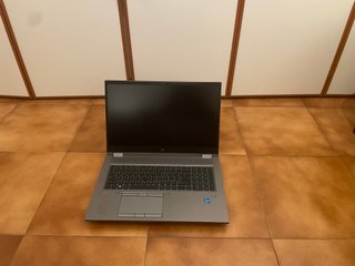 HP ZBook Fury 17 G8 i7-11850H 17.3