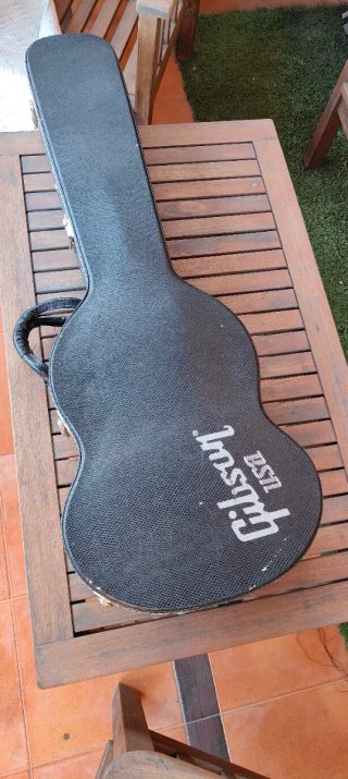 Gibson SG Ed. Lim. Guitar of The Week 17