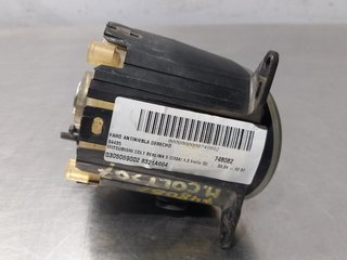 FARO ANTINIEBLA DERECHO MITSUBISHI COLT CZ3 BERL.