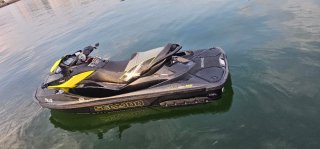 Moto de agua Sea-Doo RXT 260