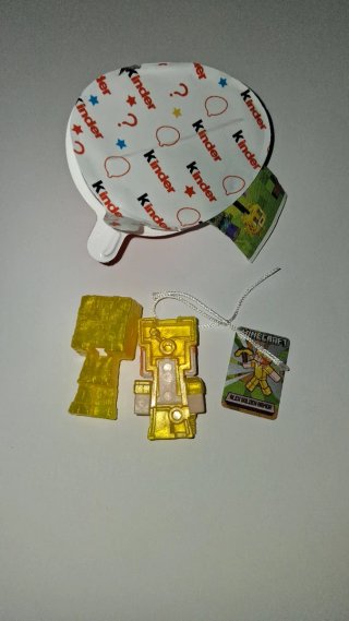 Alex Armadura Ouro Kinder Minecraft