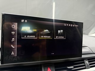 Audi A4 S-LINE BLACK LINE