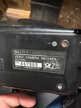 Sony Handycam Video 8 CCD-F550R
