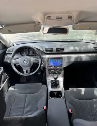 Volkswagen Passat 2010
