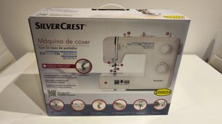 Máquina de coser SilverCrest 33 puntadas