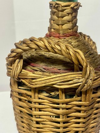 PEQUEÑA DAMAJUANA VIRESA