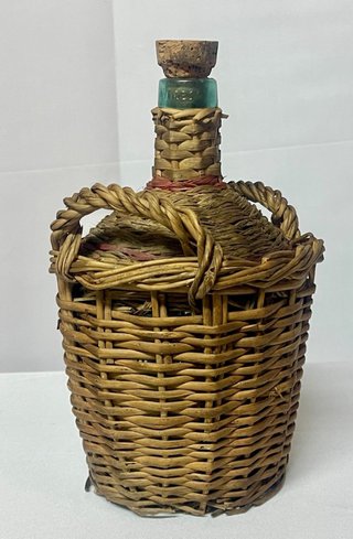 PEQUEÑA DAMAJUANA VIRESA