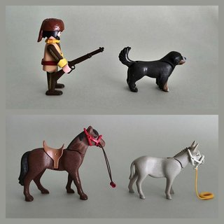 Playmobil Trampero a Caballo con Burro