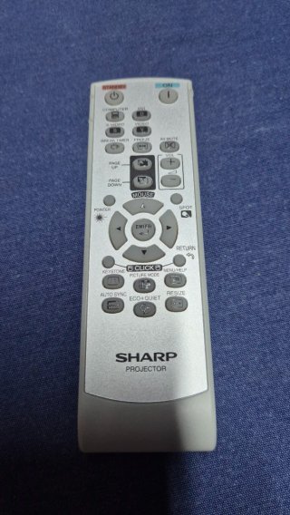 Proyector Sharp XG-F210X