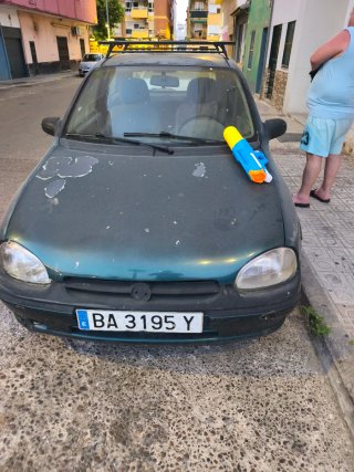 Opel corsa suit 1998