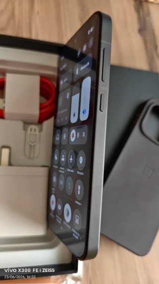 OnePlus 15T,  bateria 7500 mAh