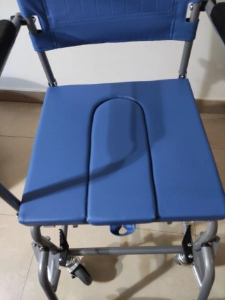Silla de baño adulto a estrenar