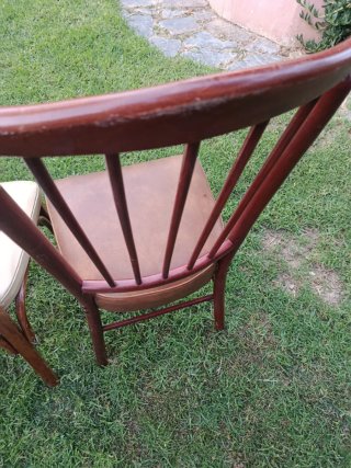 Juego de 3 sillas de madera
