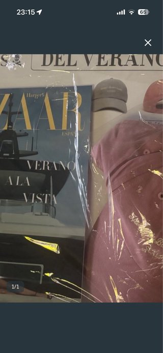 Gorra y Revista Harper's Bazaar Verano