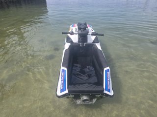 Moto de agua Yamaha jetski SuperJet 2021 TR1