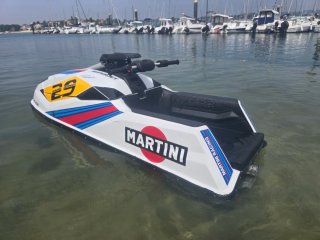 Moto de agua Yamaha jetski SuperJet 2021 TR1