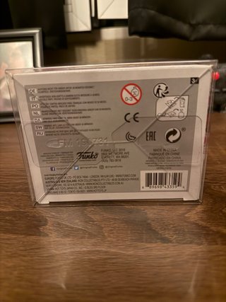 Funko Pop! Slim 822 Edición Limitada