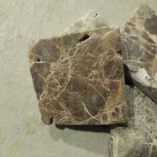 Mármol travertino  10x 10 ( 30 u) 2.50€ /u