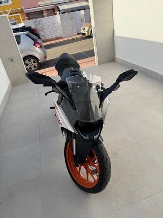KTM RC 125 ABS 2016 – IMPECABLE – TODO DE SERIE