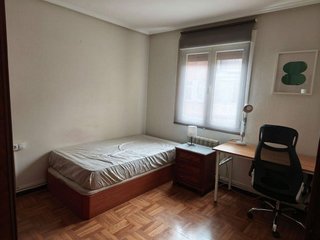 Piso en alquiler en Adurtza - Aretxabaleta en Vitoria-Gasteiz
