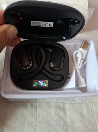 Auriculares Inalámbricos Negros con Enganche