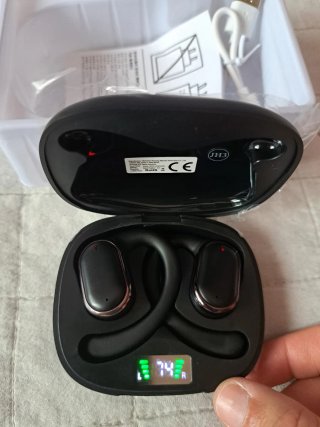 Auriculares Inalámbricos Negros con Enganche
