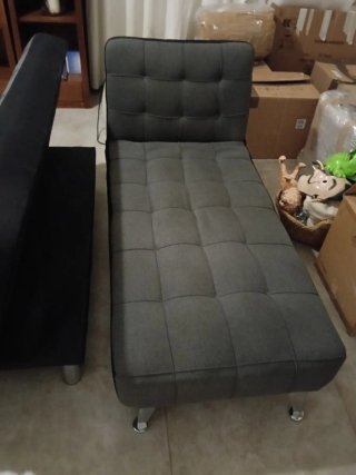 Sofá cama gris tela y metal