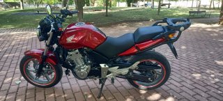 Honda CBF 500