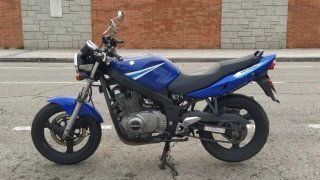 Suzuki GS500 (2005)