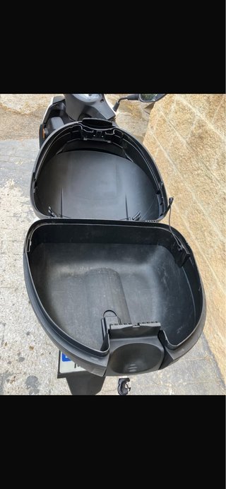 Moto Scooter 125cc Blanca Automática