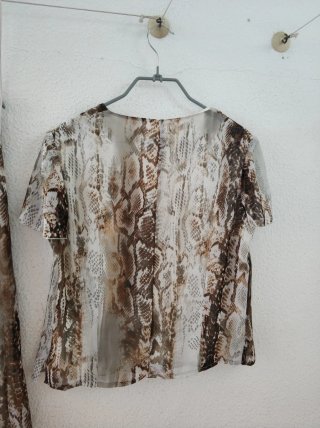 Conjunto Blusa y Falda Fresquito y Ligero Nuevo