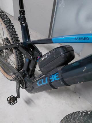 Bicicleta Eléctrica Montaña CUBE