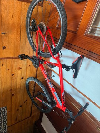 Bicicleta BH Roja