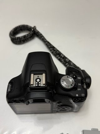 Canon EOS 500D + Objetivo 18-55mm AF