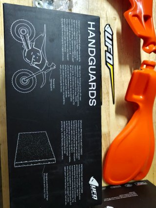 Paramanos Enduro UFO Naranja