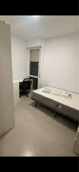 Alquiler de piso para meses de julio y agosto.