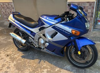 Kawasaki ZZR 600 Azul/Plata