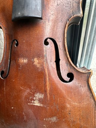 Violino antigo para restauro