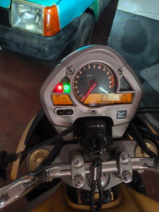 Honda CB 600F Dorada