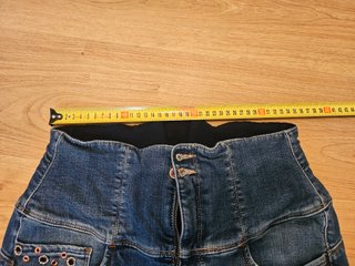 Pantalón vaquero Salsa sin usar