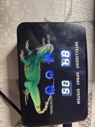 Sistema Riego Lluvia Inteligente Terrario Reptiles