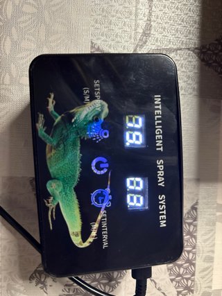 Sistema Riego Lluvia Inteligente Terrario Reptiles